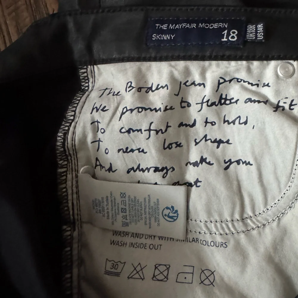 BODEN THE MAYFAIR MODERN SKINNY Jeans Size 18